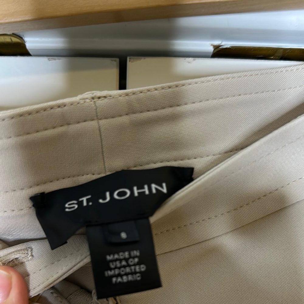 St. John Crepe Elegant Tan Ankle Straight-Leg Pants Sz8 - Picture 6 of 8